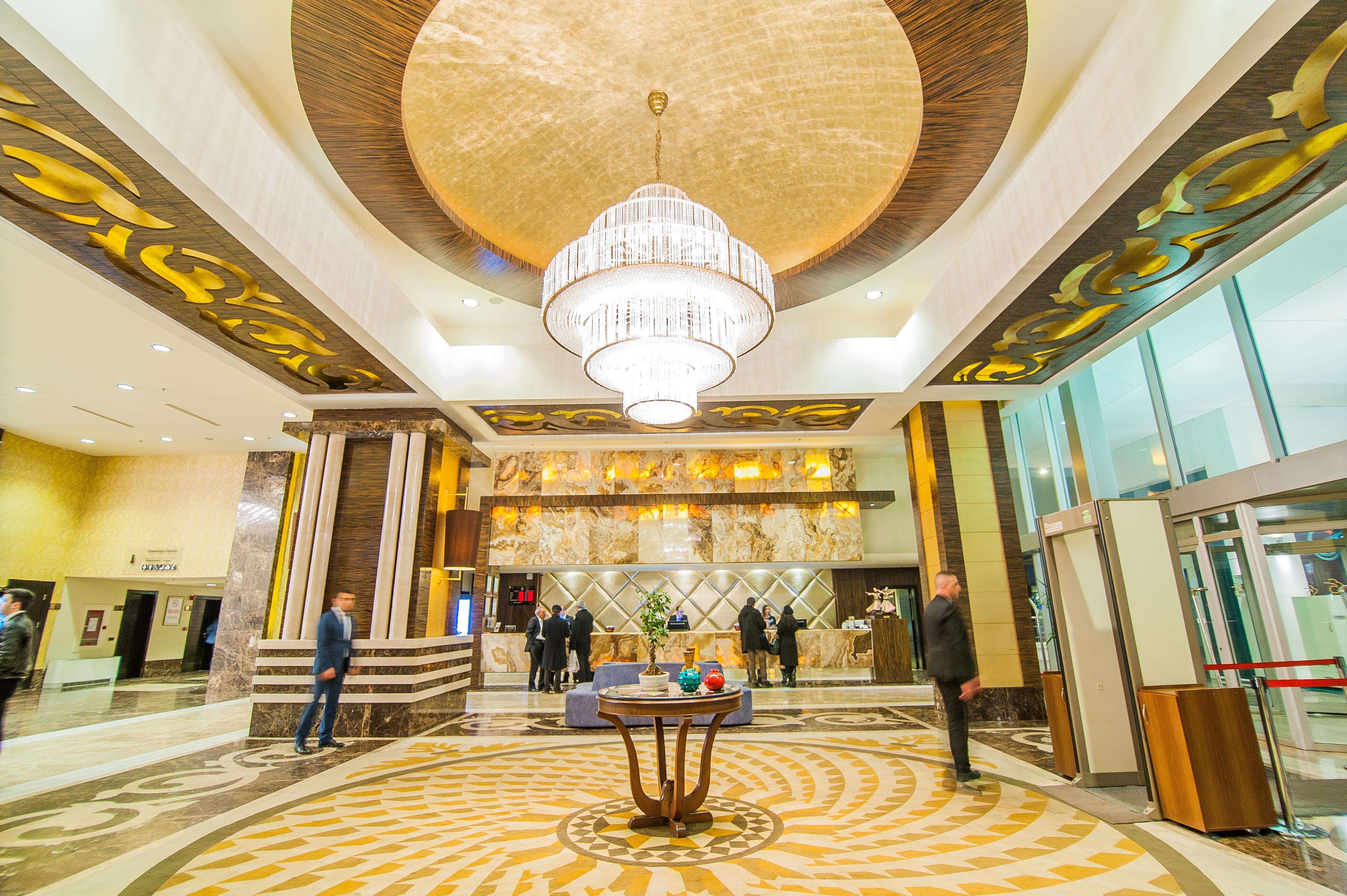 เดเดมัน คอนยา โฮเต็ล แอนด์ คอนเวนชั่น เซ็นเตอร์ Hotel ภายนอก รูปภาพ
