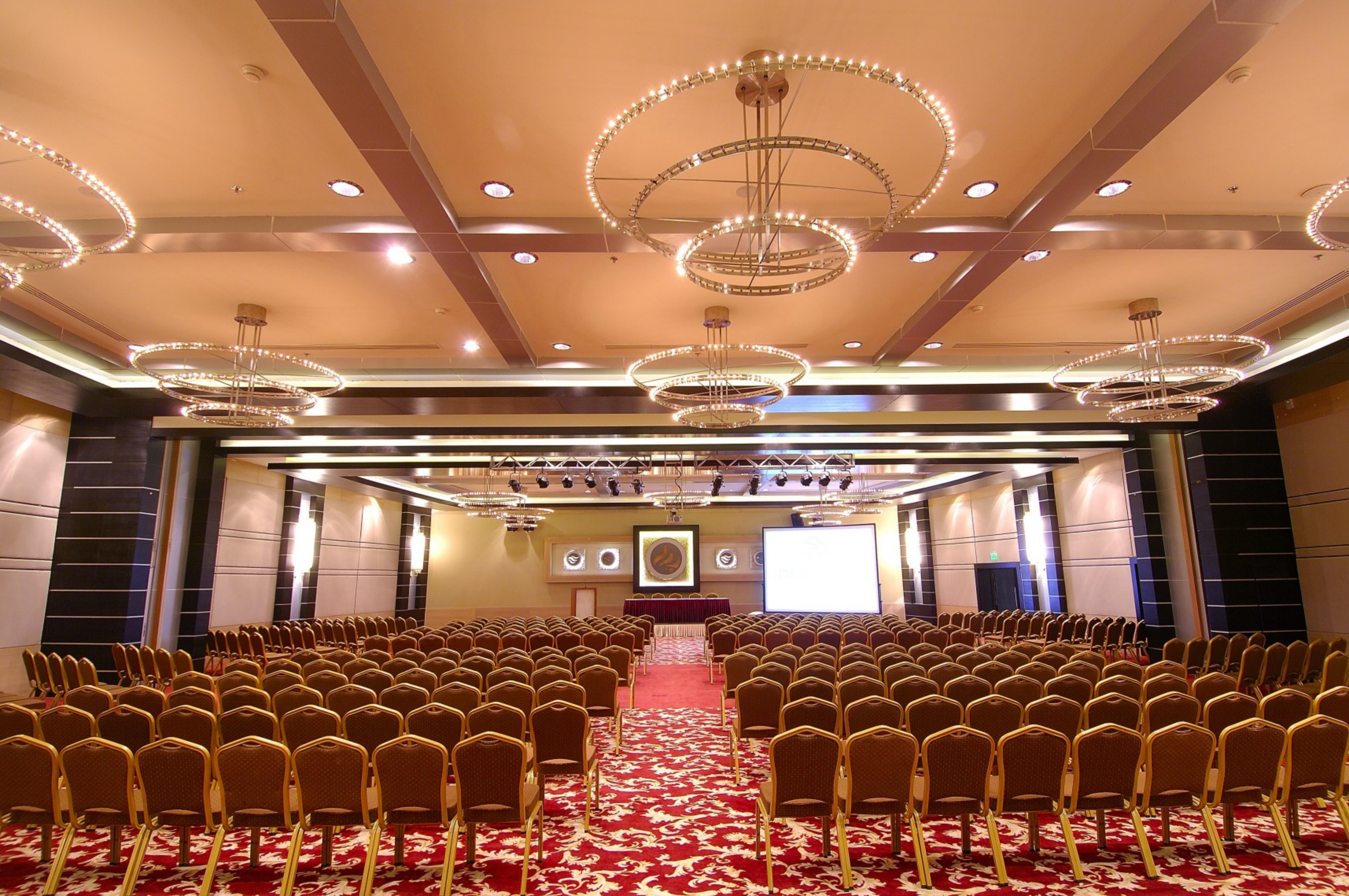 เดเดมัน คอนยา โฮเต็ล แอนด์ คอนเวนชั่น เซ็นเตอร์ Hotel ภายนอก รูปภาพ
