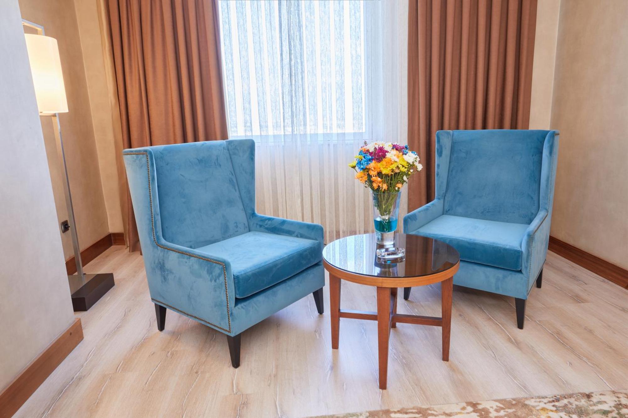 เดเดมัน คอนยา โฮเต็ล แอนด์ คอนเวนชั่น เซ็นเตอร์ Hotel ภายนอก รูปภาพ
